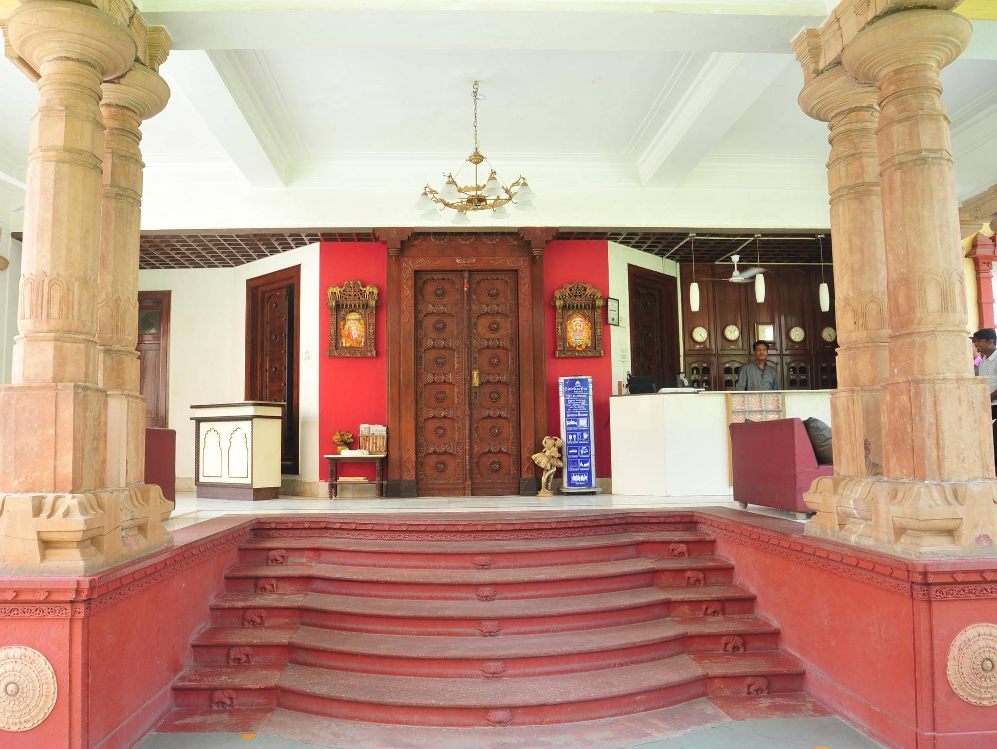 Hotel Siddhartha Palace Ahmedabad Eksteriør bilde